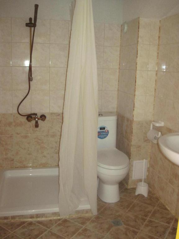 Hadjibulevata Guest House Kovachevtsi Esterno foto
